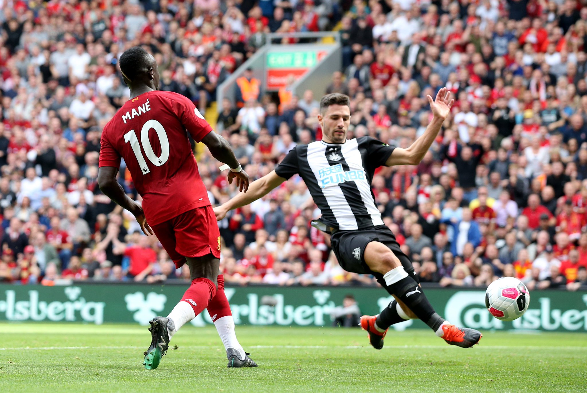 巴塞罗那冉 巴塞罗那冉